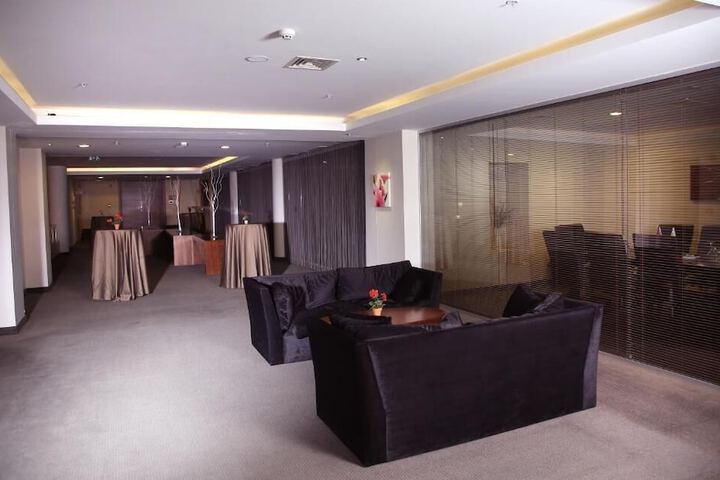 Hotel Lobby