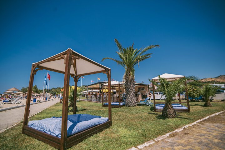 Beach bar