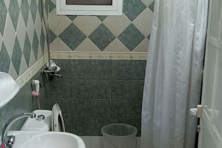 Room 21 of 25