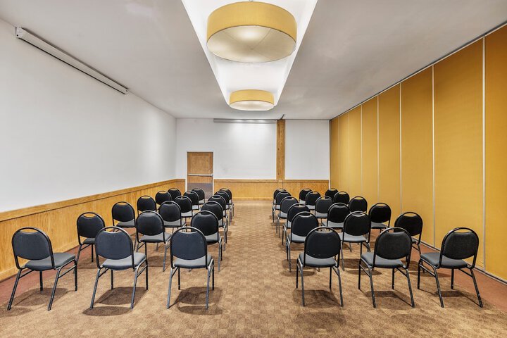 Meeting 33 of 38