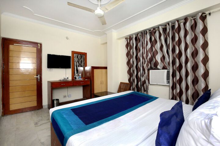 Room 16 of 17
