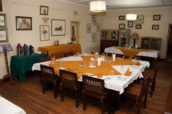 Dining 50 of 115
