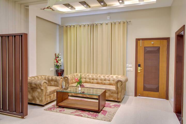 Room 15 of 65