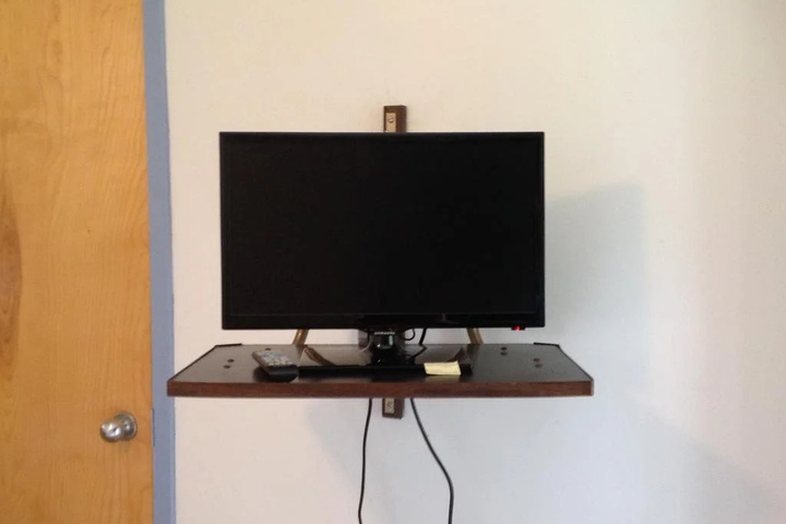 Room 2 of 31