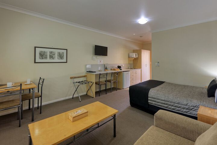 Room 3 of 31