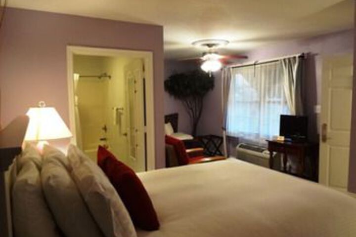 Room 44 of 83