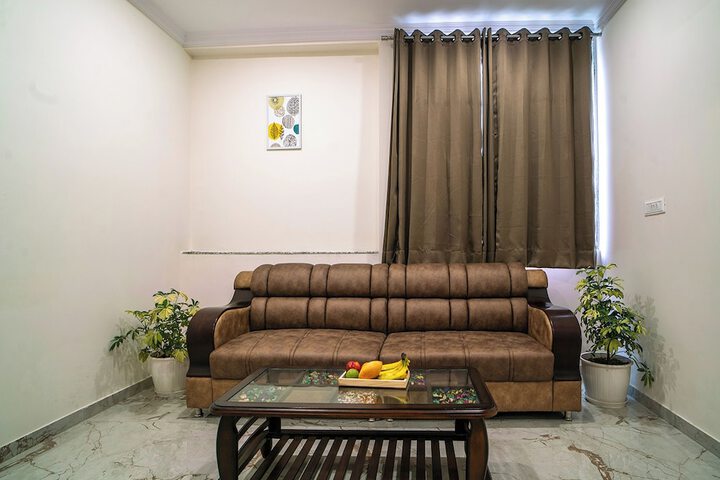 Room 46 of 75