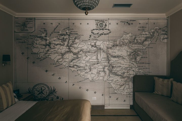 Room 5 of 101