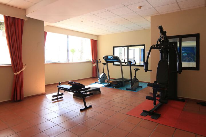 Health and Fitness 33 of 44