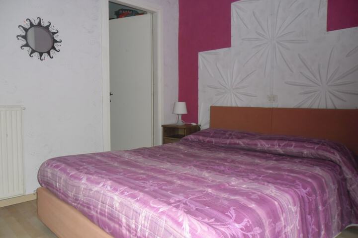 Room 16 of 37