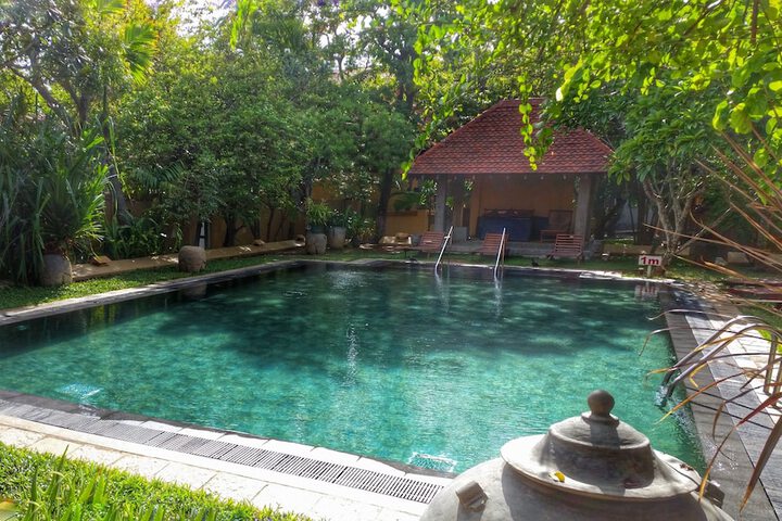 Pools & Facilities