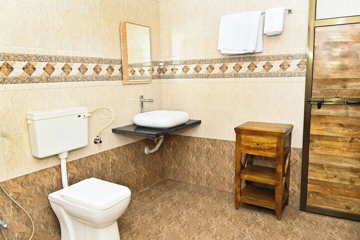 Room 15 of 22