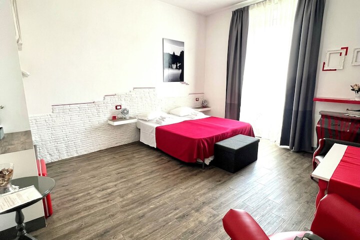 Room 25 of 58