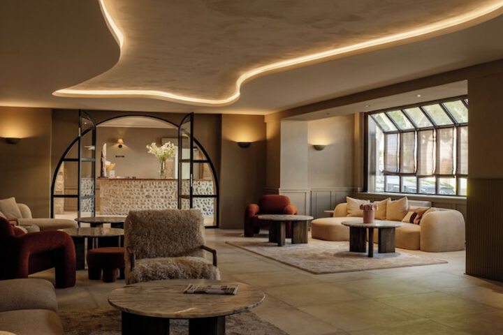 Lobby Entry