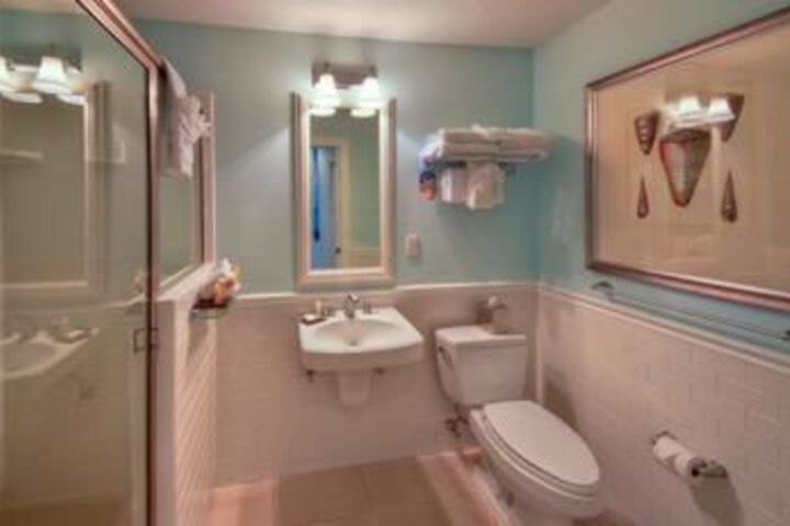 Clean Restrooms