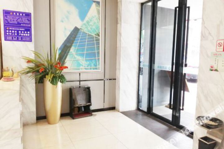 Hotel Interior 19 of 42
