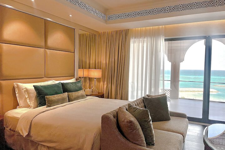 Room 25 of 150