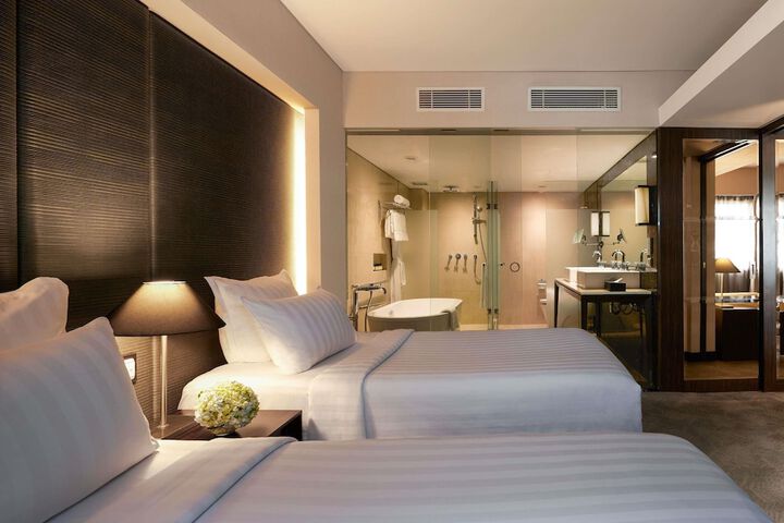Room 14 of 139