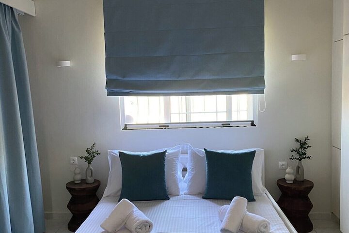 Room 42 of 69