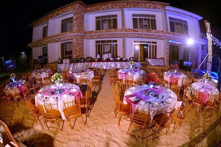 Dining 127 of 146