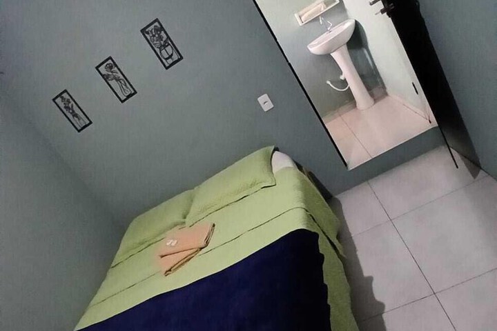 Room 9 of 61