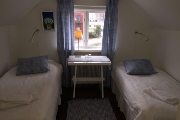 Room 5 of 60