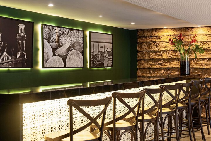 Hotel 125 of 127