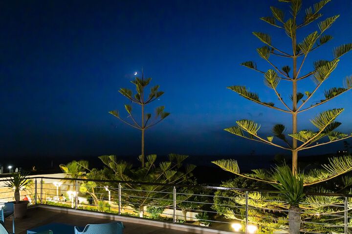 Hotel 97 of 101