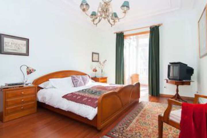 Room 21 of 74
