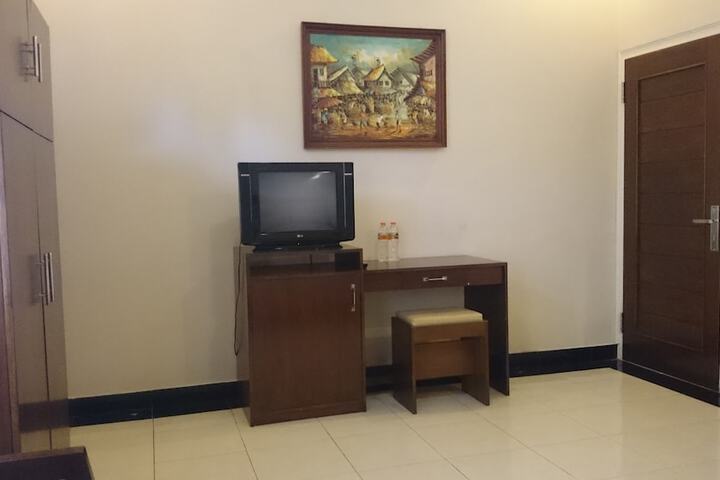 Room 17 of 26