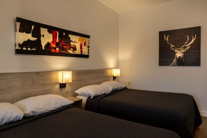 Room 17 of 80