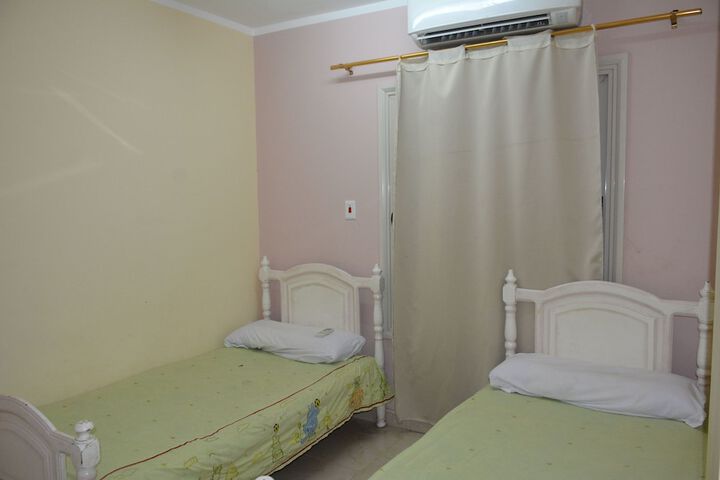 Room 6 of 26