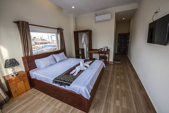 Room 7 of 20