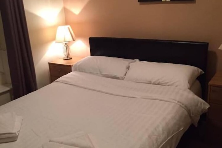 Room 7 of 35