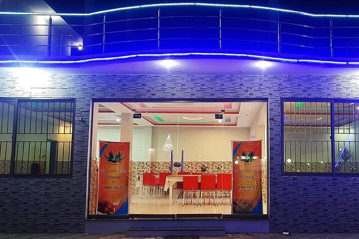 New Rose Valley Hotel