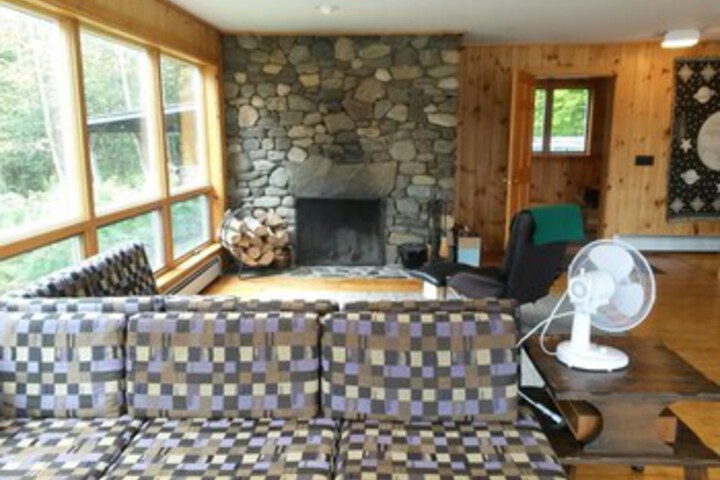Room 12 of 22