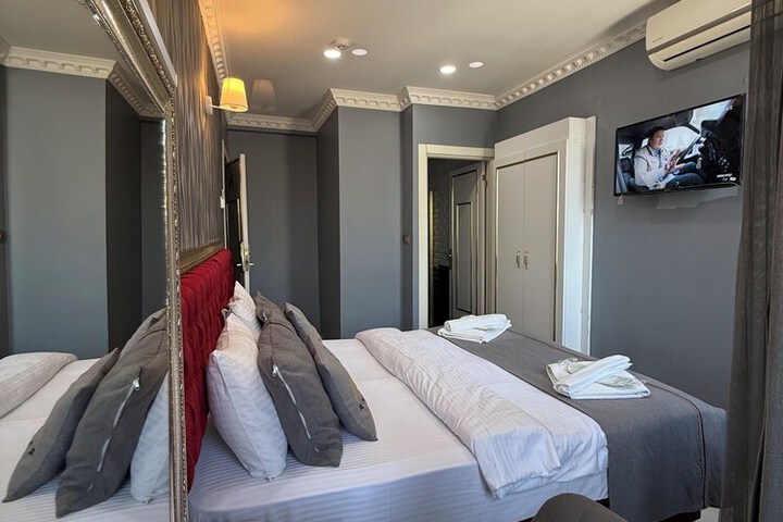 Room 48 of 110