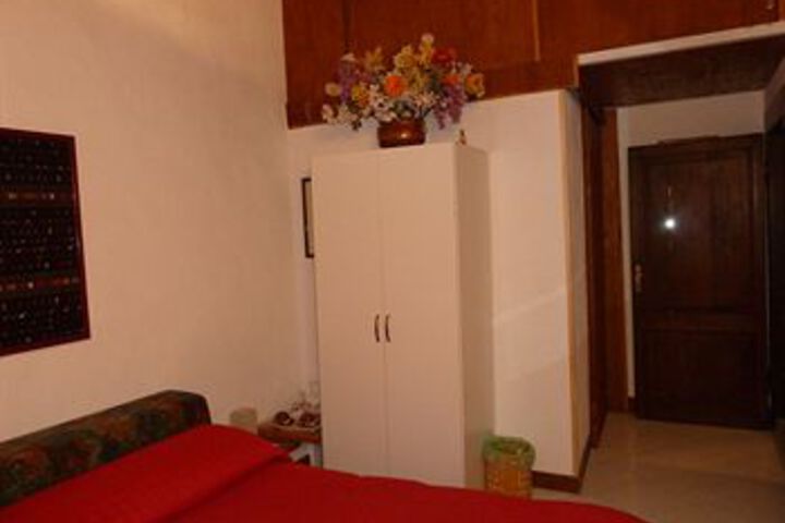 Room 29 of 60