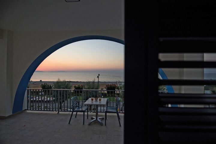 Terrace/Patio 26 of 54