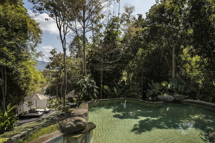 Pool 40 of 89
