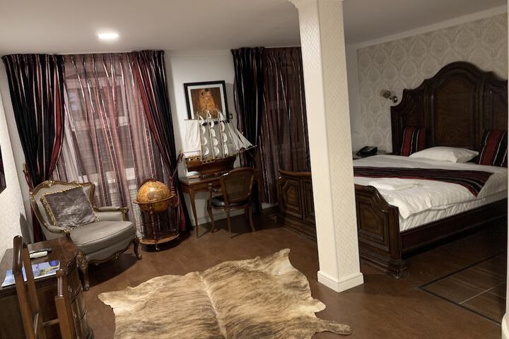 Room 35 of 126