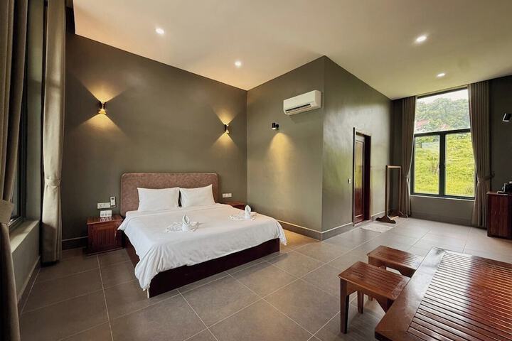 Room 19 of 40