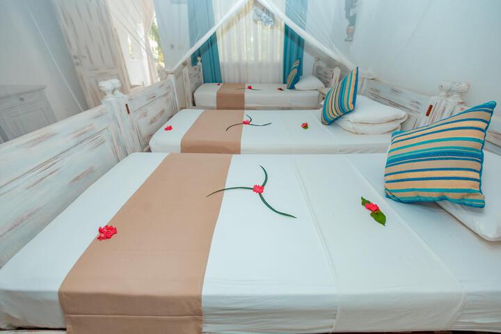 Room 20 of 25