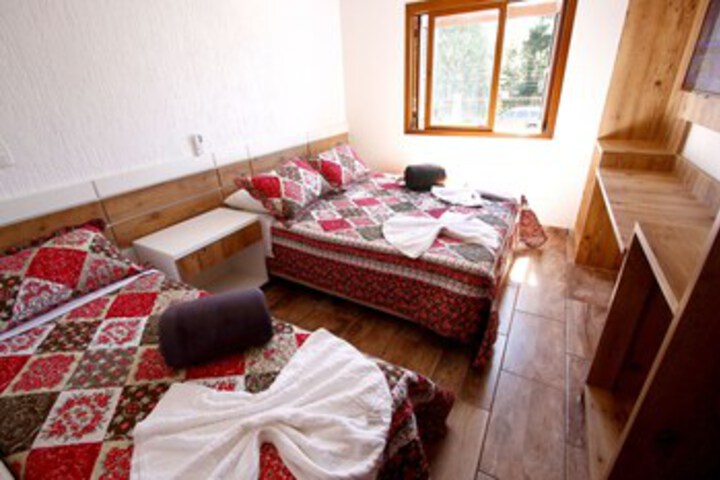 Room 35 of 44