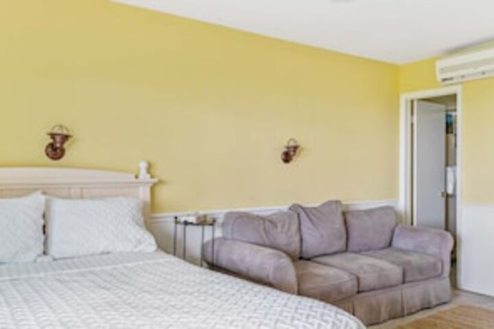 Room 427 of 663