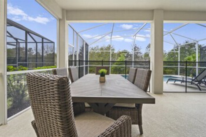 Terrace/Patio 2 of 33