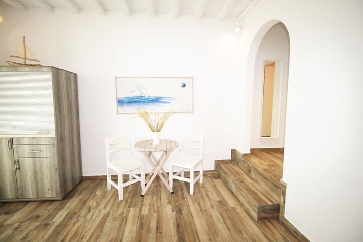 Room 30 of 73