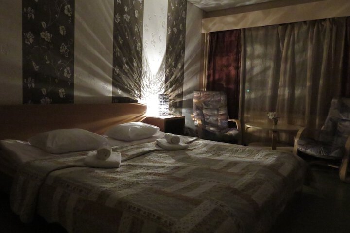 Room 11 of 43