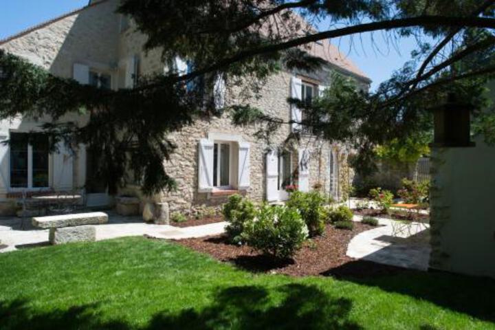 General 9 of 19
