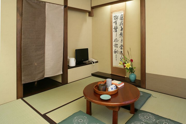 Room 14 of 67